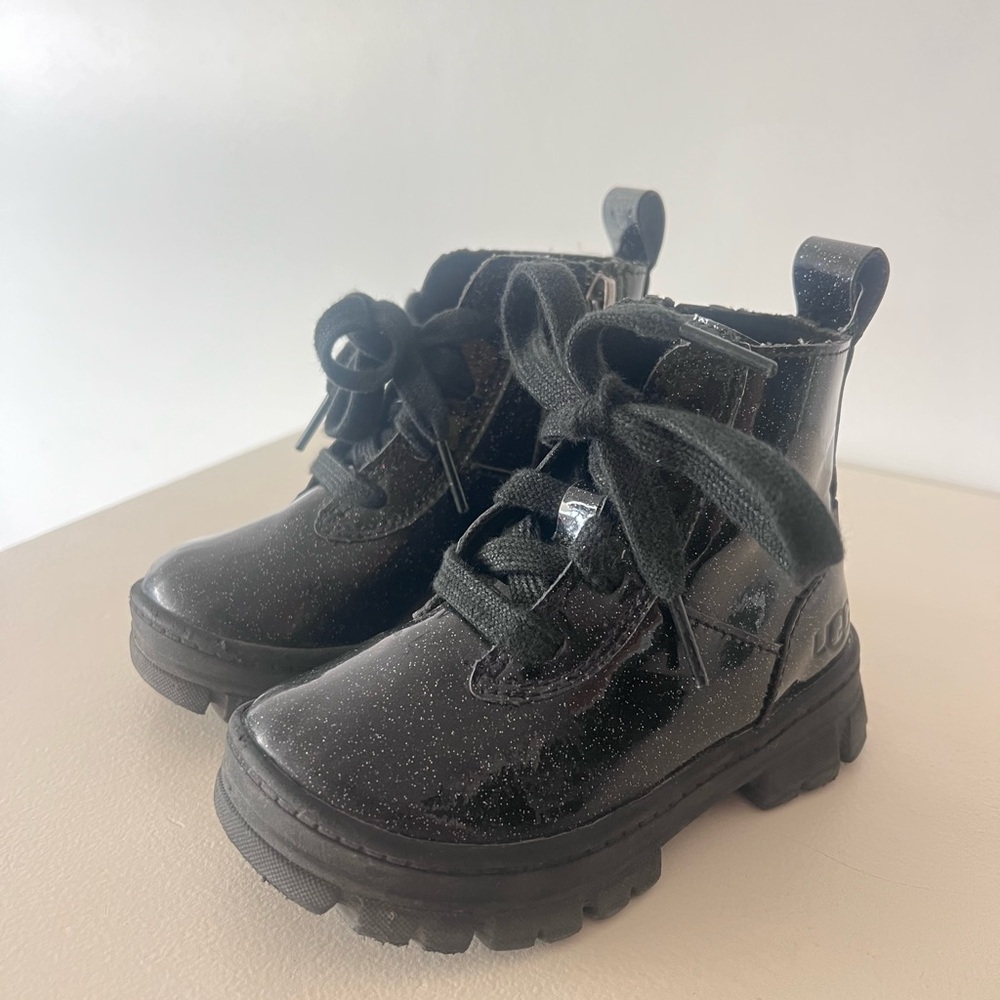 UGG Kids Black Glitter Combat Boots toddler size 8 - Picture 5 of 8